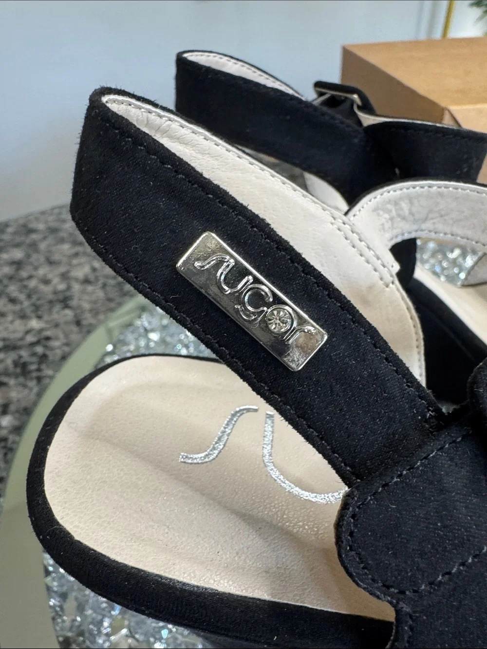 Sugar Black Wedge Sandals with Crystal Front Strap NEW 8.5